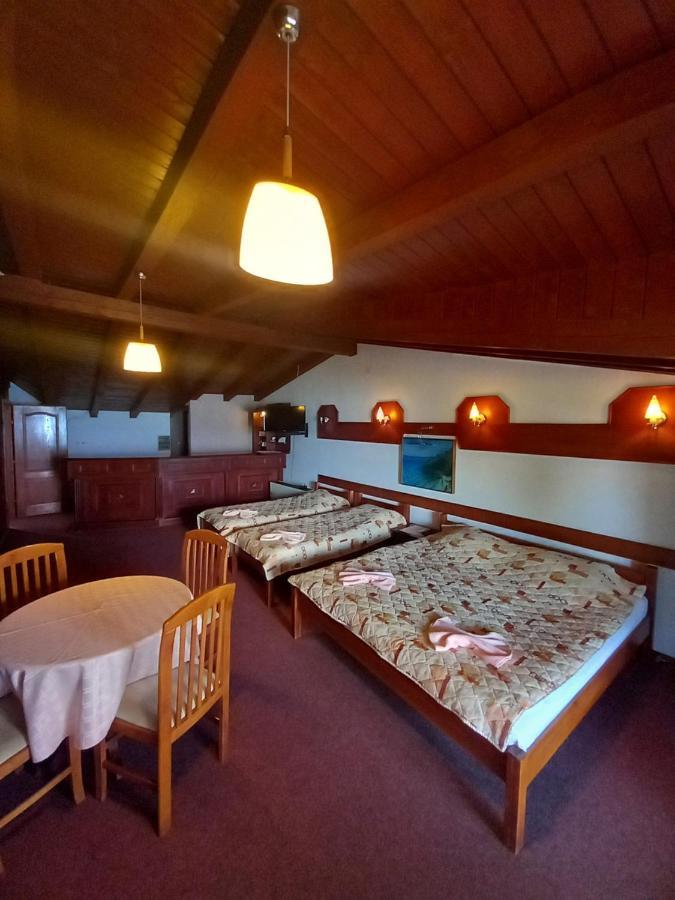 Villa Renesans Dojran Экстерьер фото