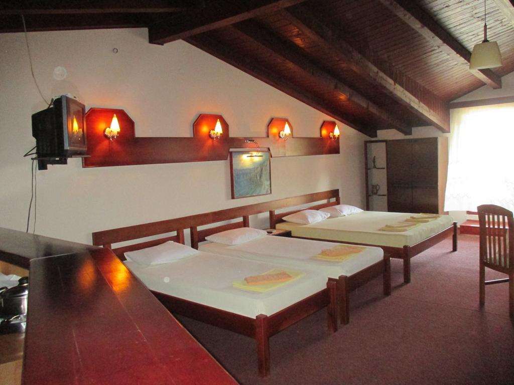 Villa Renesans Dojran Экстерьер фото