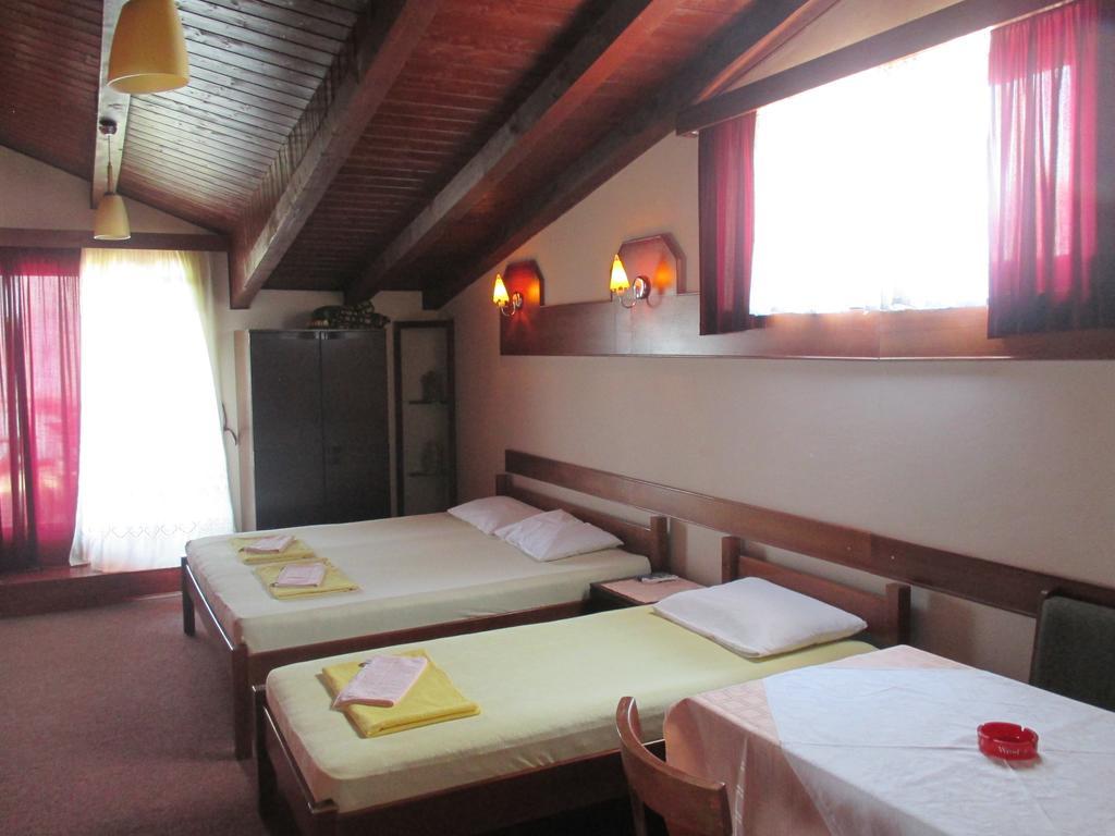Villa Renesans Dojran Экстерьер фото