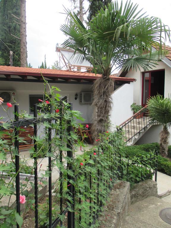 Villa Renesans Dojran Экстерьер фото